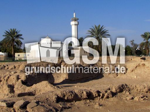 097 Abu Dhabi, Al-Ain,  Archeologischer Park, Hili-Gräber.JPG